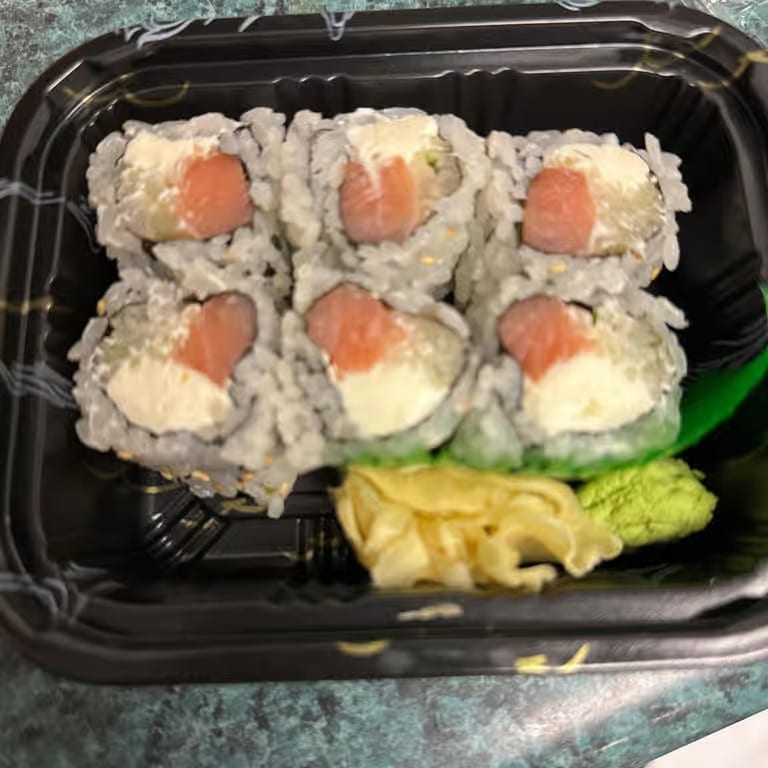 Philadelphia Roll.