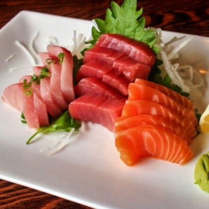 Trio Sashimi Deluxe.