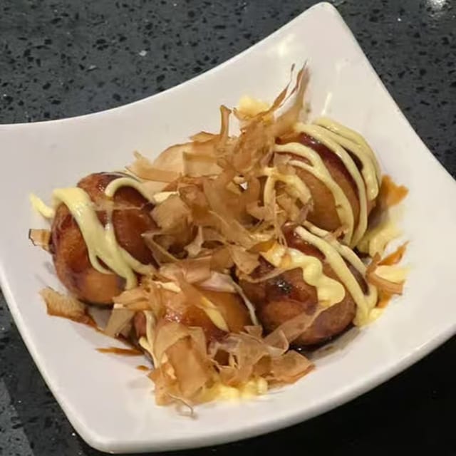 Takoyaki (6 Pieces).